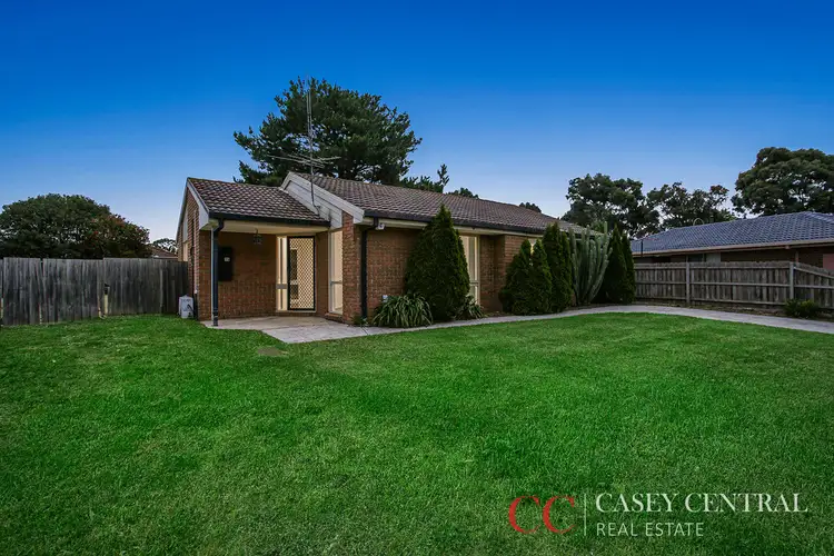 15 Narellan Drive, Hampton Park VIC 3976