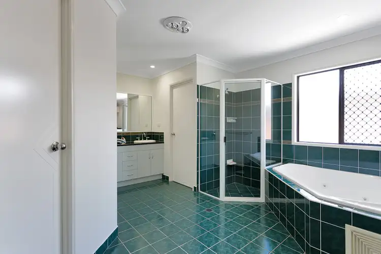 Sixth view of Homely house listing, 10 Carmela Court, Ooralea QLD 4740