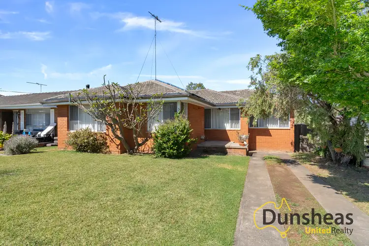 25 Koala Avenue, Ingleburn NSW 2565