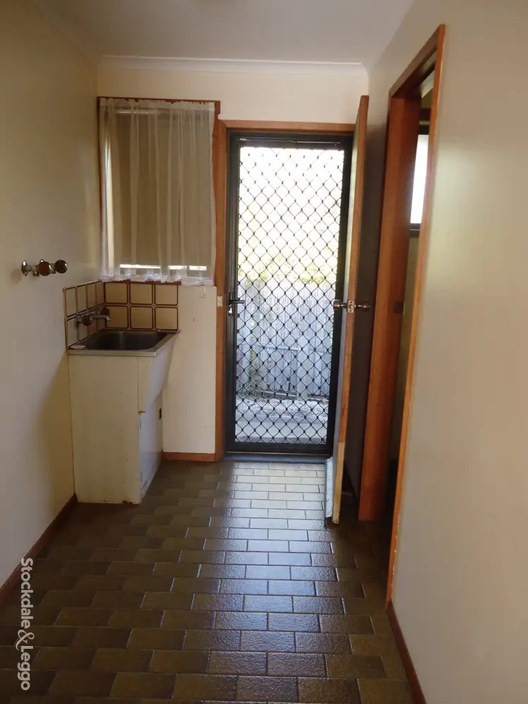 Fifth view of Homely unit listing, 4 / 44-46 Kerr Street, Warrnambool VIC 3280