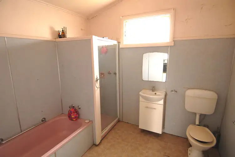 Seventh view of Homely house listing, 422 CRESSY STREET, Deniliquin NSW 2710