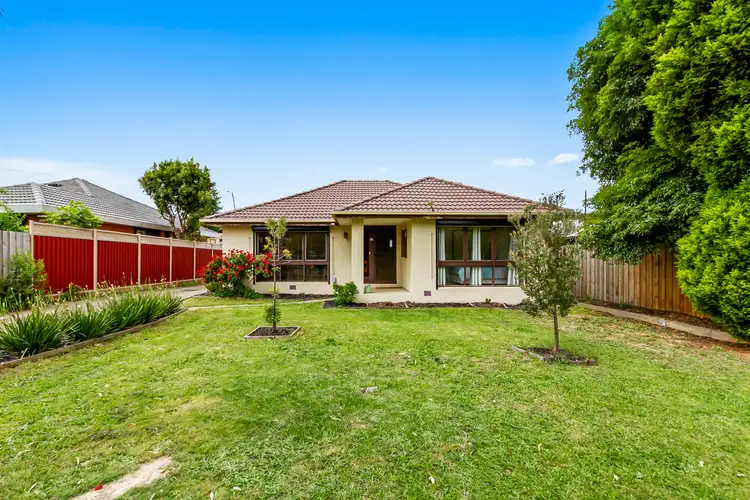 Main view of Homely unit listing, 1/60 Grayson Drive, Scoresby VIC 3179