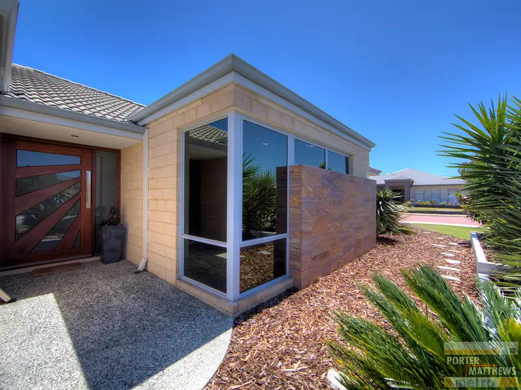 Second view of Homely house listing, 10 Dilabert Lane, Wattle Grove WA 6107