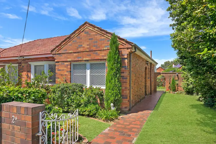 2A Clanwilliam Street, Willoughby NSW 2068