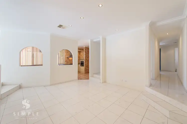 Sixth view of Homely house listing, 5 Eadie Court, Jandakot WA 6164