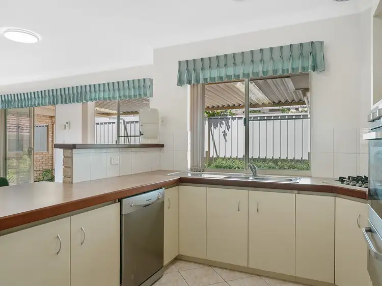 Sixth view of Homely house listing, 6 Davilak Crescent, Manning WA 6152