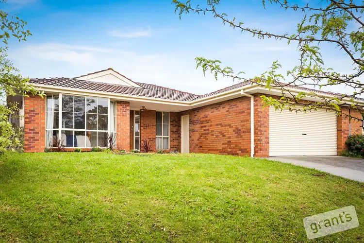 14 Shaftsbury Avenue, Berwick VIC 3806