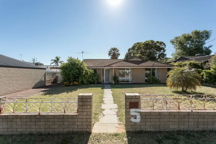 5 Juxon Place, Hamilton Hill WA 6163