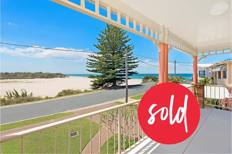1/8 Bundella Avenue, Lake Cathie NSW 2445