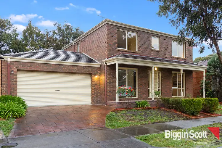 6 Bowen Crescent, Burwood East VIC 3151