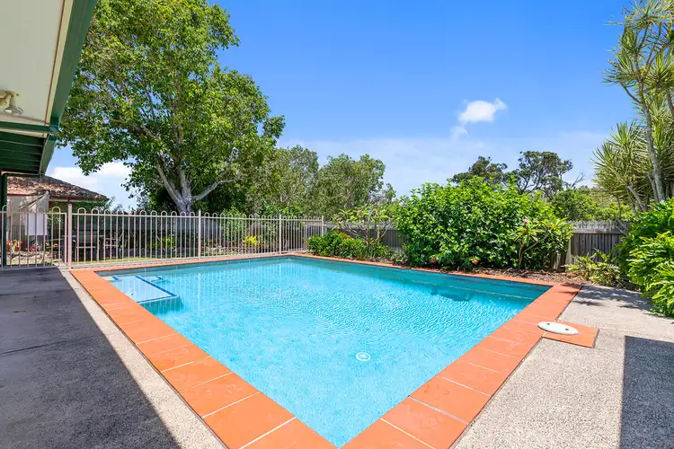 37 Sorbonne Close, Sippy Downs QLD 4556