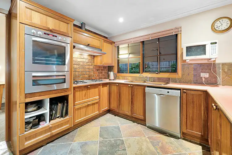 Fifth view of Homely house listing, 8 Epacris Court, Langwarrin VIC 3910