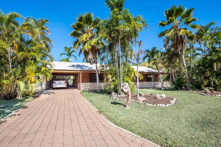 8 Nerita Crescent, Nelly Bay QLD 4819