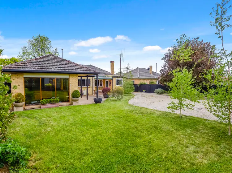 14 Lauriston Street, Kyneton VIC 3444