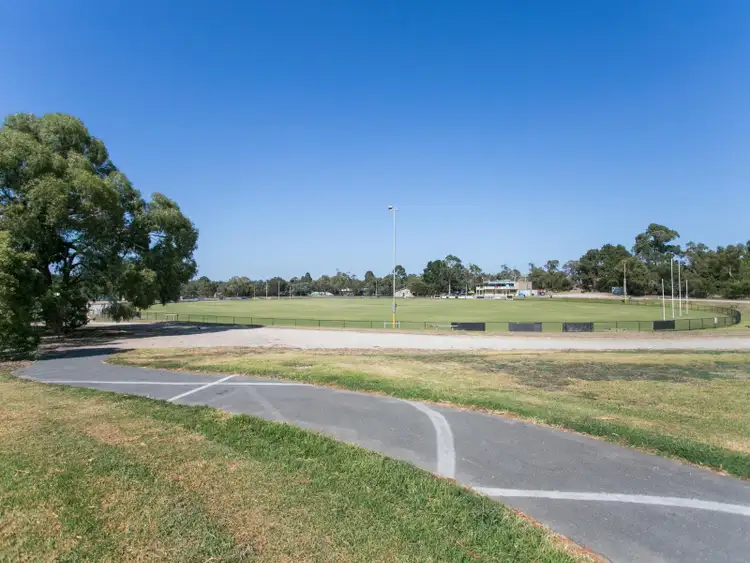 Sixth view of Homely house listing, 21 Botany Drive, Carrum Downs VIC 3201
