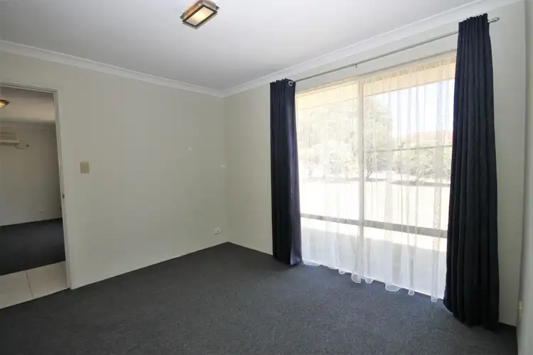 Seventh view of Homely house listing, 4 Quokka Court, Australind WA 6233