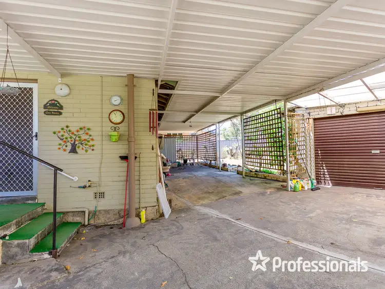 Second view of Homely house listing, 38 Hollybush Way, Kelmscott WA 6111