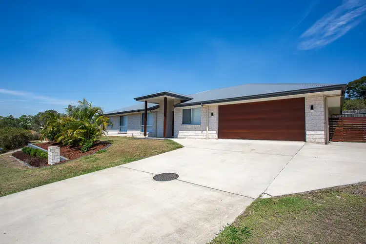 3 Lapis Court, Southside QLD 4570