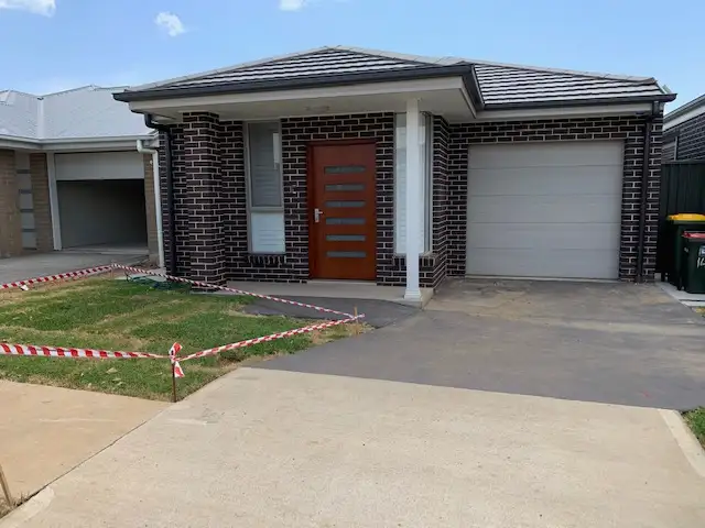 16 Audley Circuit, Gregory Hills NSW 2557