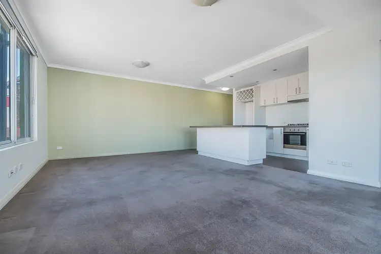 Fourth view of Homely apartment listing, 3/299 Newcastle Street, Northbridge WA 6003