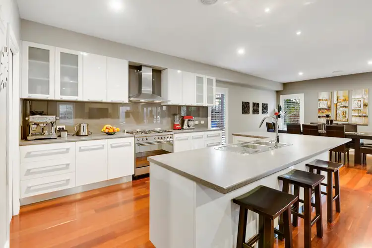 Fifth view of Homely house listing, 10 Sovereign Close, Patterson Lakes VIC 3197