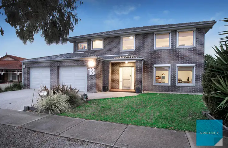 18 Bonney Court, Taylors Hill VIC 3037