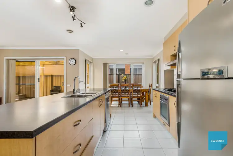 Fifth view of Homely house listing, 6 Lawson Place, Burnside Heights VIC 3023