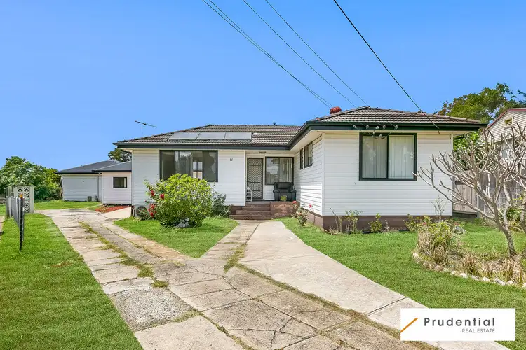 11 Tripp Place, Warwick Farm NSW 2170