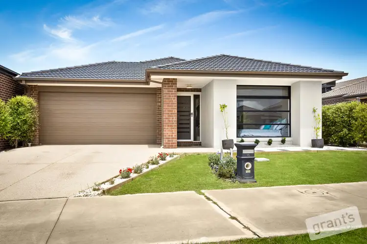 15 Pioneer Way, Officer VIC 3809