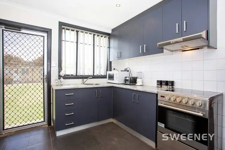 Fifth view of Homely unit listing, 8/414 Blackshaws Road, Altona North VIC 3025