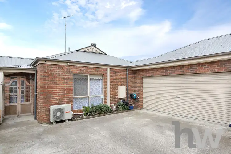 Main view of Homely unit listing, 2/24 Cosgrove Street, Breakwater VIC 3219