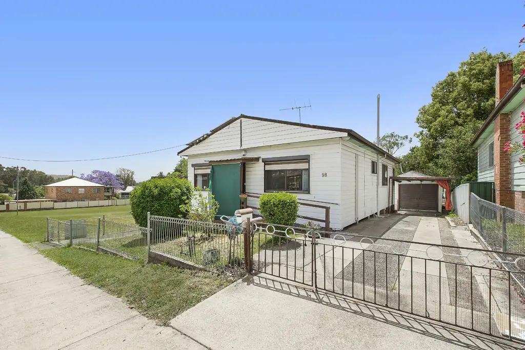 Main view of Homely house listing, 98 Toronto Road, Booragul NSW 2284
