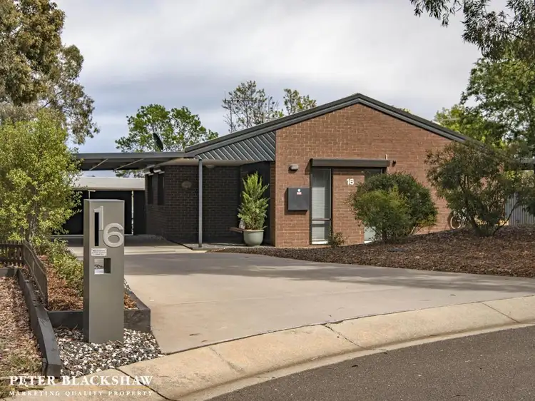 16 Australie Close, Gilmore ACT 2905