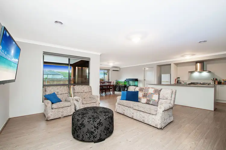 Fourth view of Homely house listing, 5 Kham Court, Pakenham VIC 3810