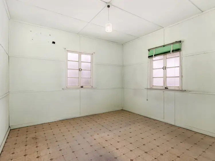 Fifth view of Homely house listing, 137 Chermside Road, East Ipswich QLD 4305