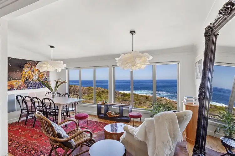 18 Ocean Street, Fishermans Bay NSW 2316