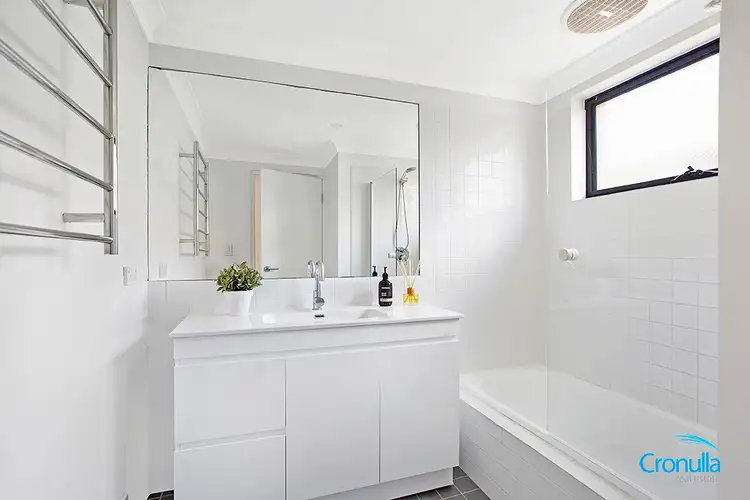 Sixth view of Homely apartment listing, 2/13 Gosport St, Cronulla NSW 2230