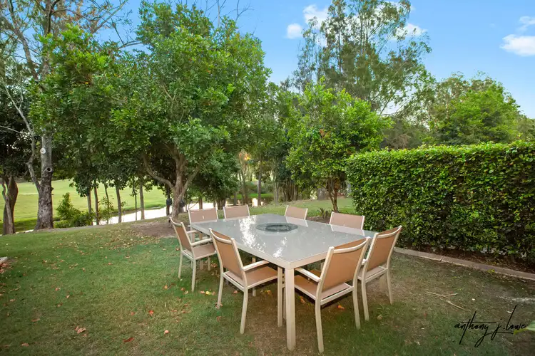 8871 Magnolia Drive East, Hope Island QLD 4212