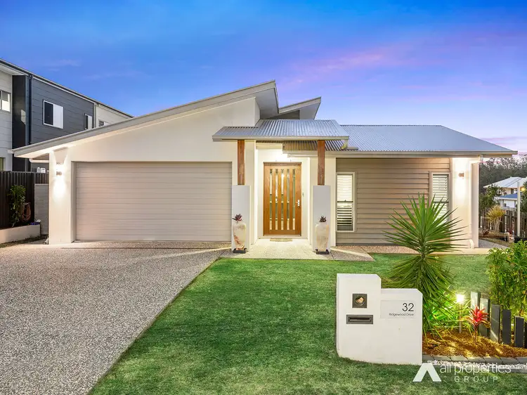 32 Ridgewood Drive, Brookwater QLD 4300