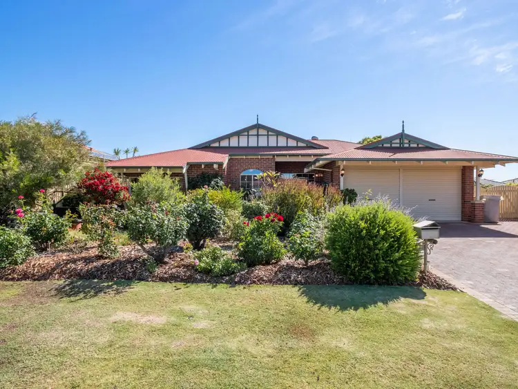 21 Riverdale Road, Helena Valley WA 6056