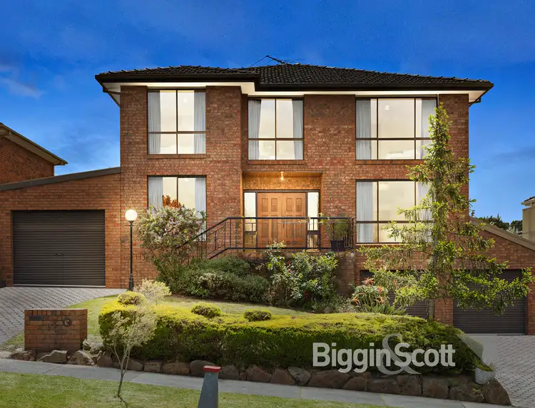 11 Nadia Court, Wheelers Hill VIC 3150