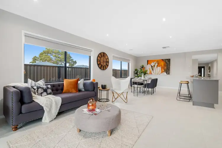 Fifth view of Homely house listing, 2 St Marks Court, Mernda VIC 3754