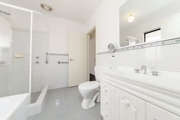Seventh view of Homely unit listing, 4/35 Bickley Road, Cannington WA 6107