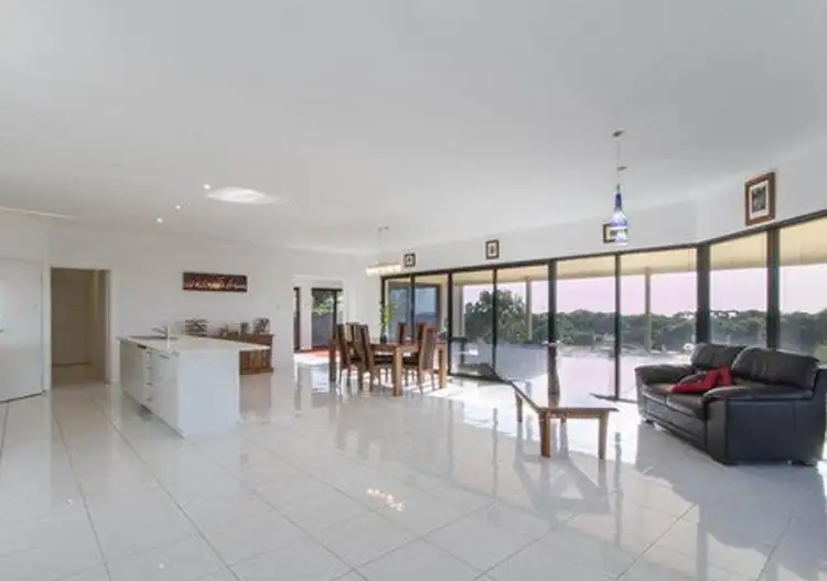 Second view of Homely house listing, 4 Glassford Vista, Glenfield WA 6532