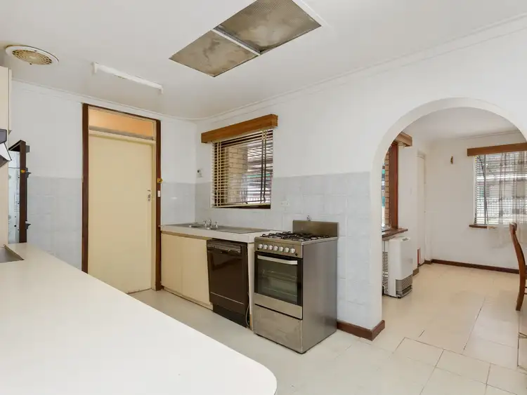 Fifth view of Homely house listing, 31 Seaforth Avenue, Gosnells WA 6110