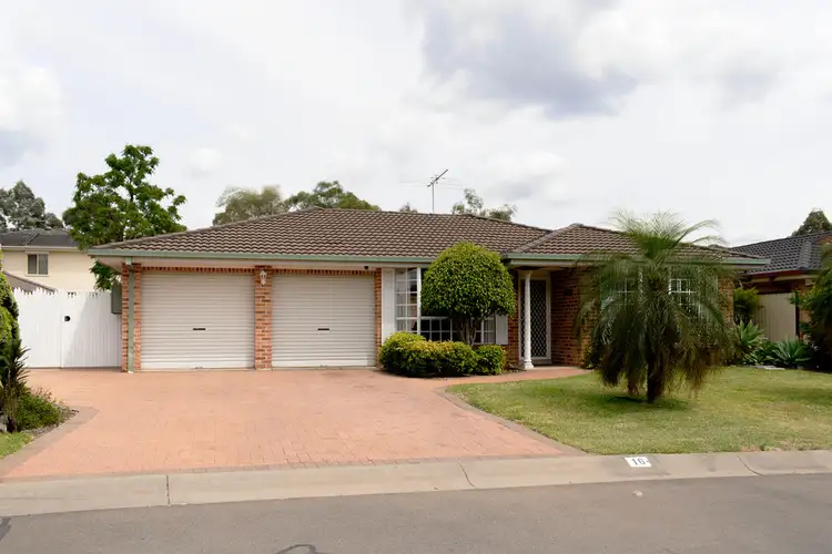 16 Flamingo Gr, Plumpton NSW 2761