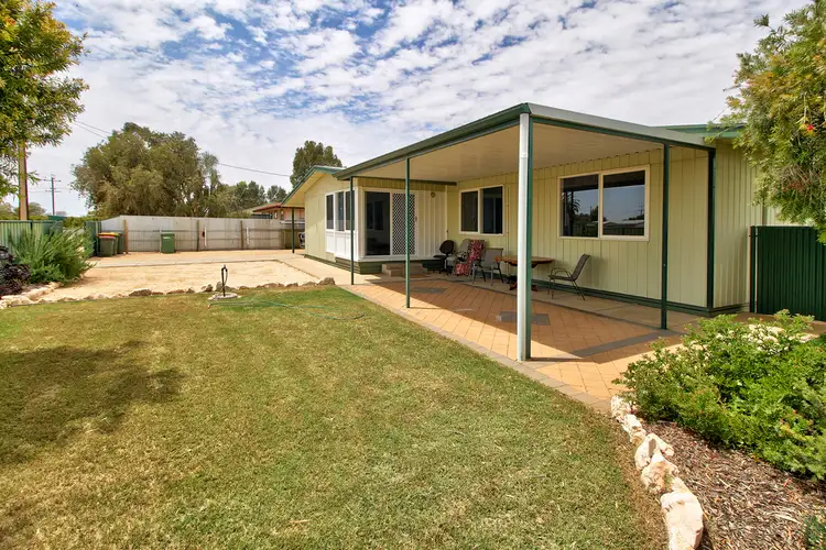 4 Betty Street, Loxton SA 5333