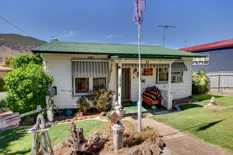 18 Matonga Street, Tallangatta VIC 3700