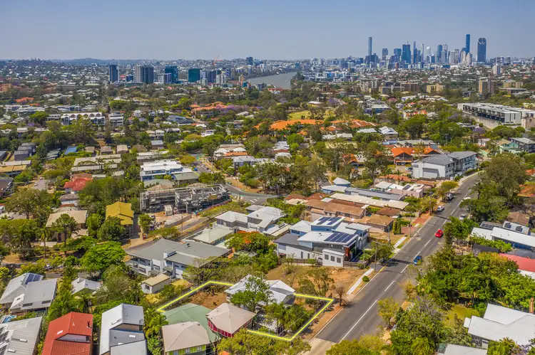 220 Swann Road, Taringa QLD 4068