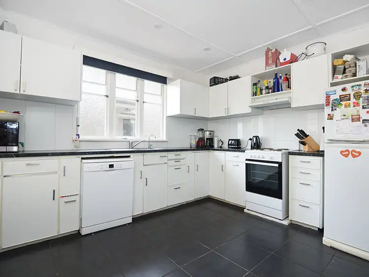 Fourth view of Homely house listing, 8 Alford Street, Mount Lofty QLD 4350